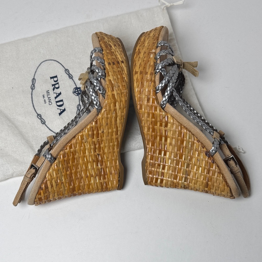 PRADA Woven Wicker Wedge Sandals Metallic Silver Braided Strap 4.5" Heel BOHO 38 - Picture 8 of 16